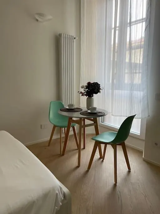 A Casa Di Arianna Apartment Milan 0*,
